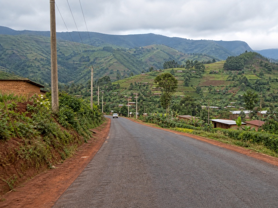 Highland agriculture, red soil, and infrastructure